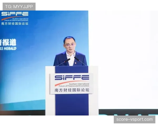 厄德高在体系驱动下如何推动中场构建的分化趋势