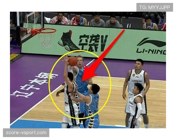 推人犯规判罚标准全解析，哪里算犯规哪里不算？